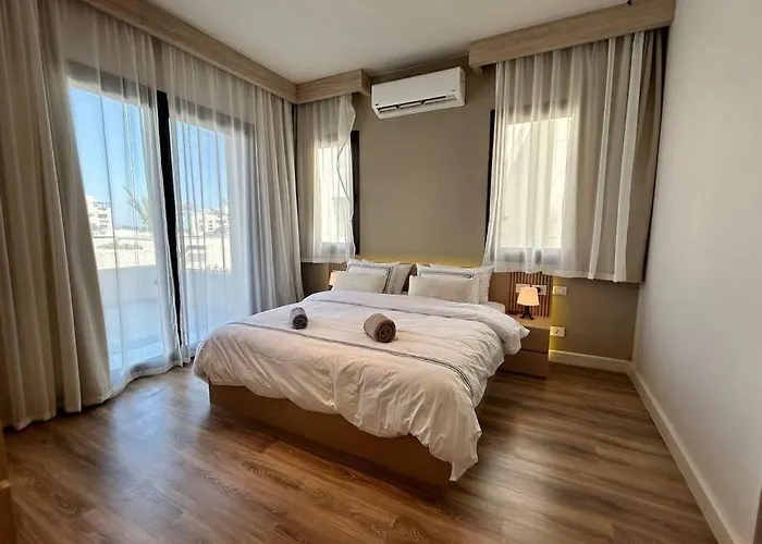 Fanadir Marina 2br Gf • Stunning View * Hurghada