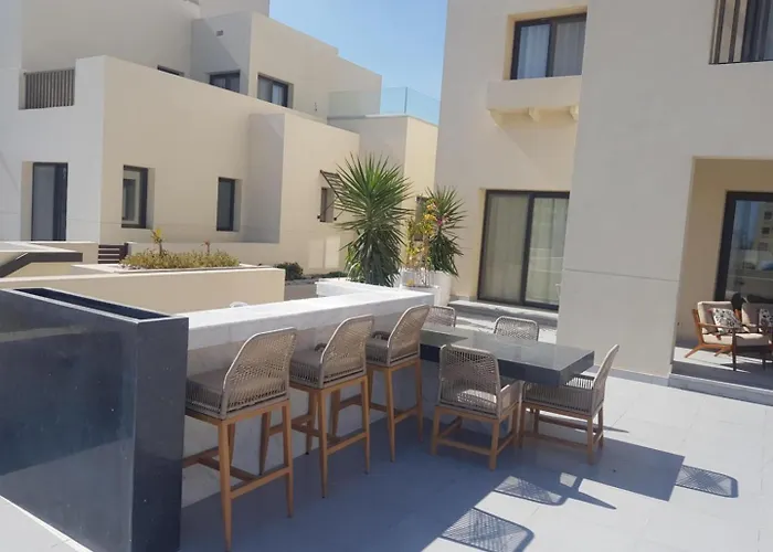 Fanadir Marina 2br Gf • Stunning View